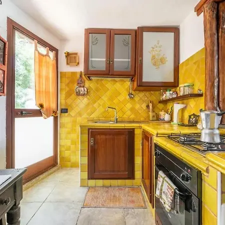 Al Mare A Capo Comino