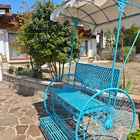 Al Mare A Capo Comino